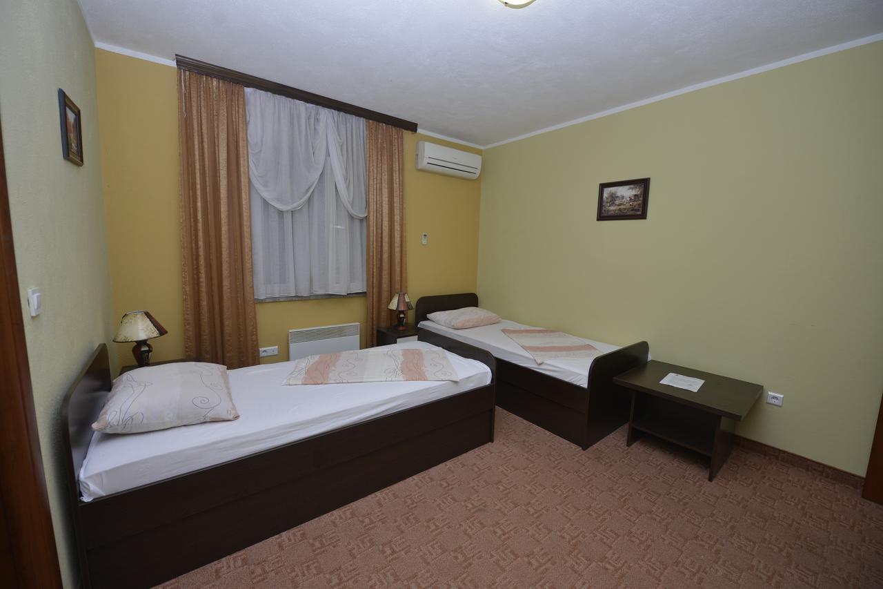Motel Borik Potoci Exterior foto
